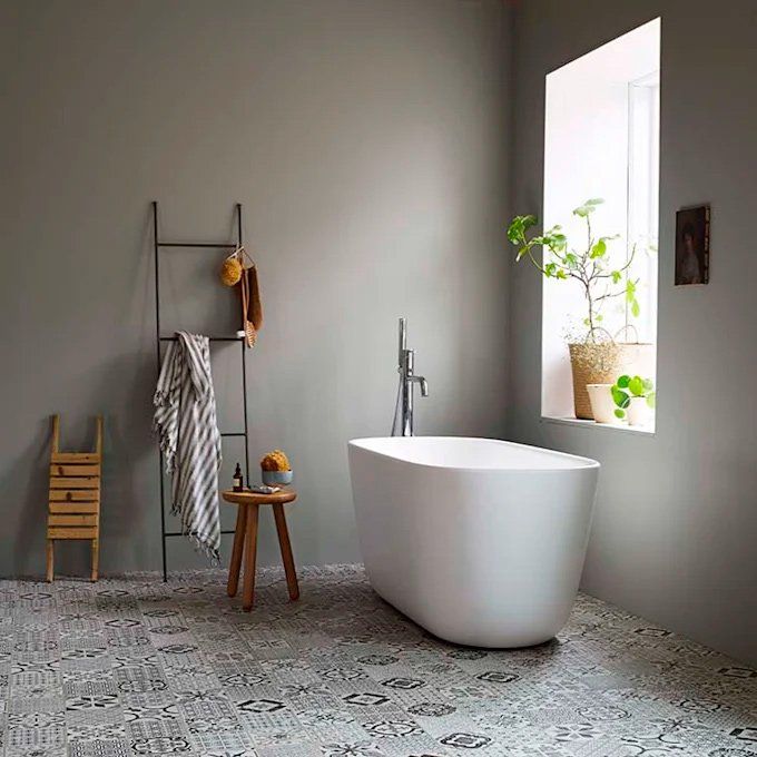 Baño con acabado pintado